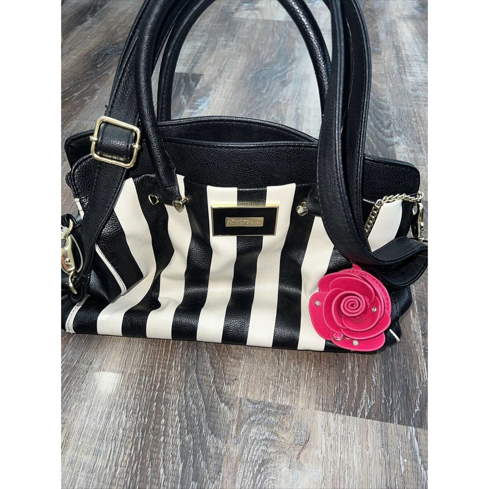 Betsey Johnson Crossbody purse with Rose key fob black and white